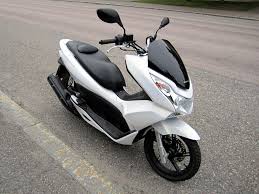 YAMAHA MOTORCYCLES PCX